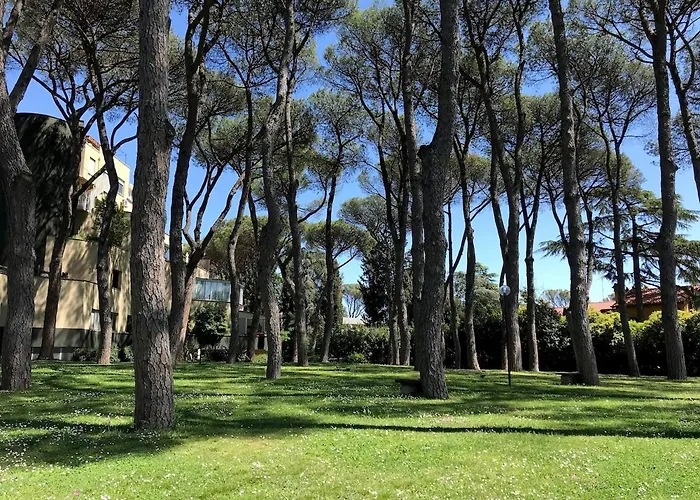 Spacious And Bright Flat In Appartement Rome